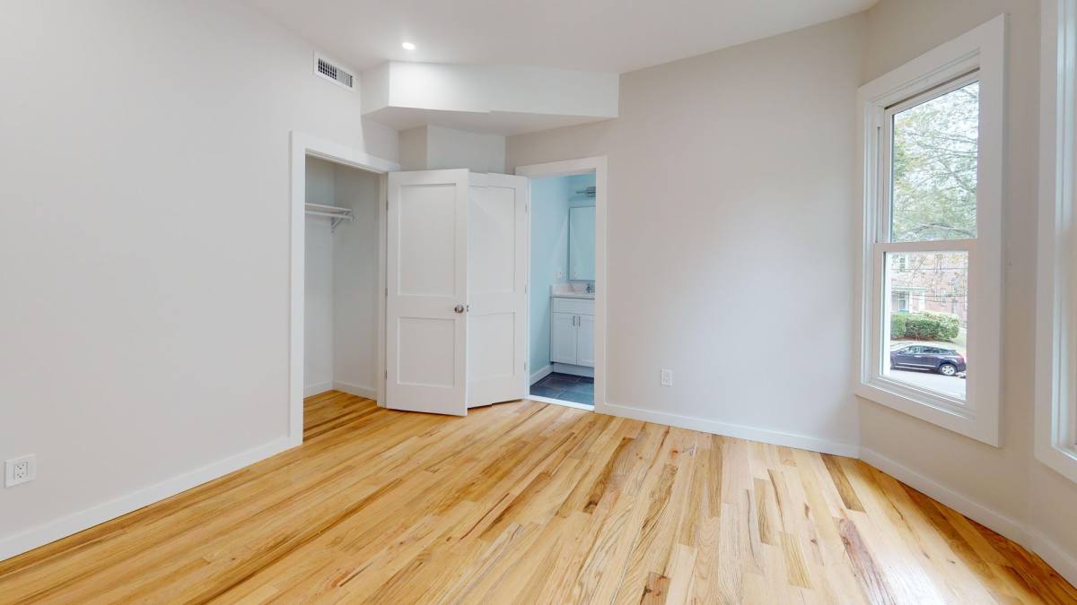 Apartment for rent at 269 Humphrey St, New Haven, CT 06511