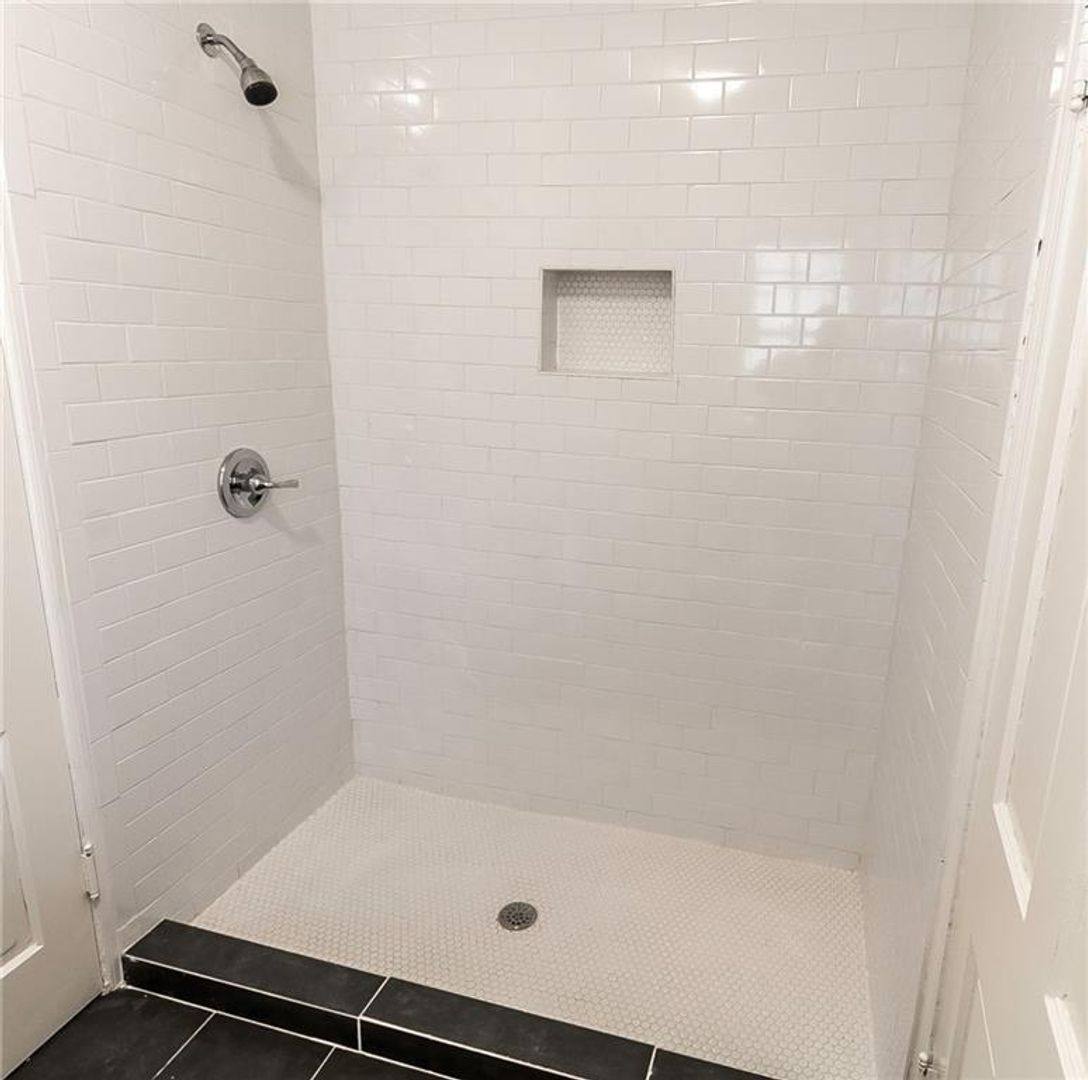 Apartment for rent at 1918 Robbins Place, Austin, TX 78705