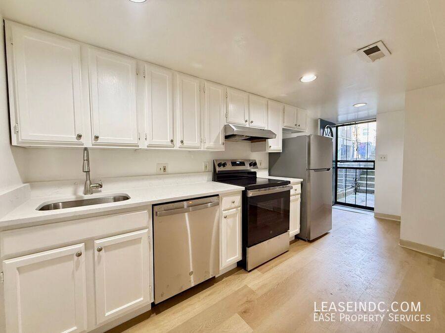 Apartment for rent at 29 T St NW #B, Washington, DC 20001