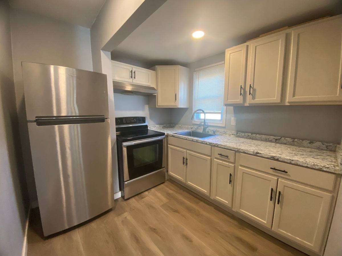 Apartment for rent at 1380 Main St, Pittston, PA 18641