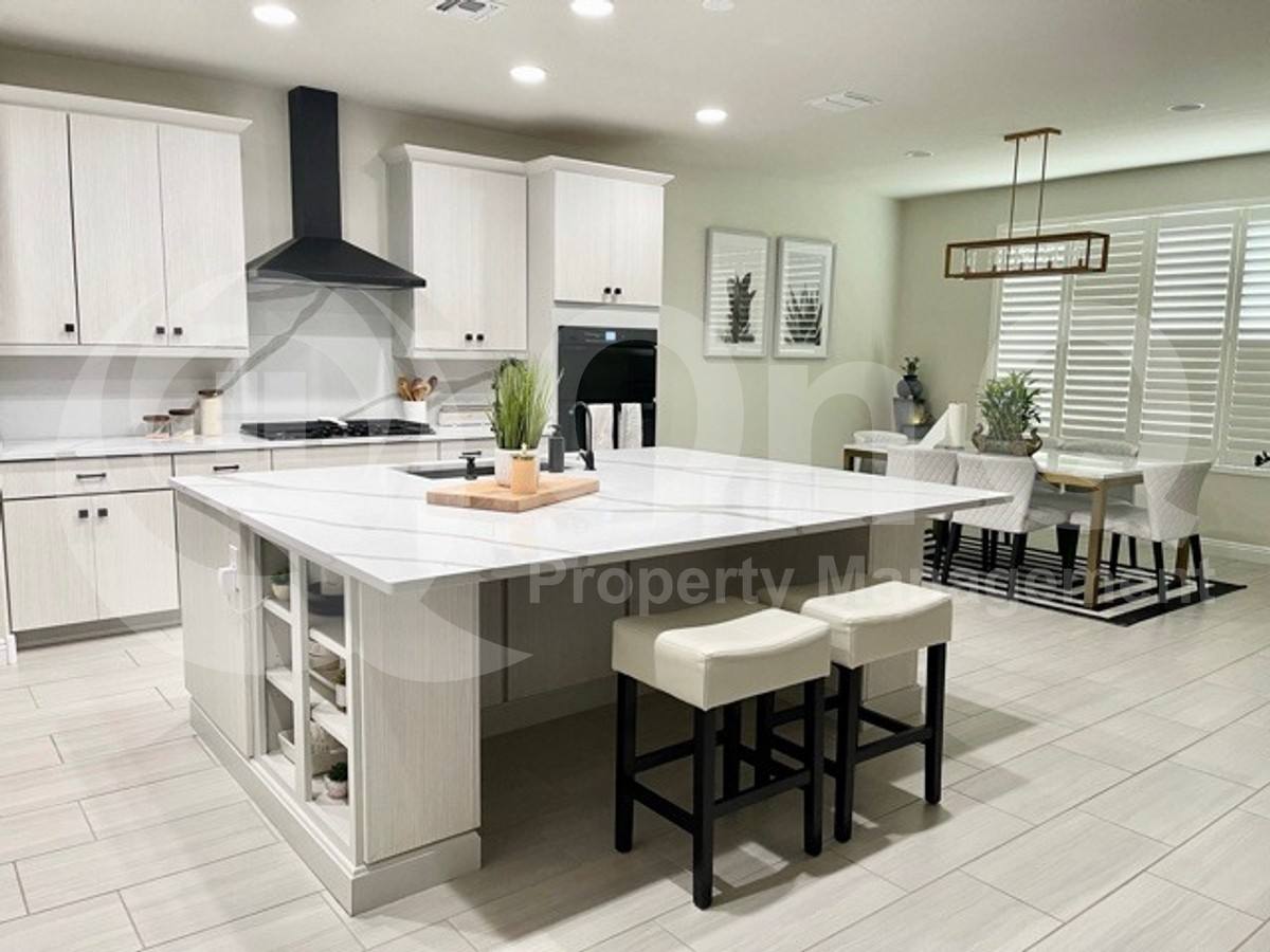 House for rent at 5083 W Calle Vista Del Sur, Tucson, AZ 85742