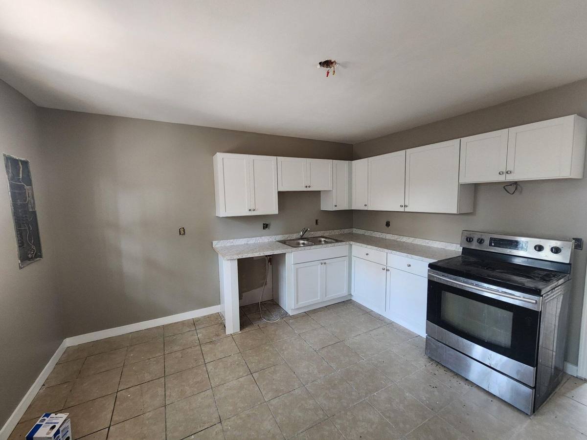 Townhouse for rent at 119 Stevison Ham Rd, Portland, TN 37148
