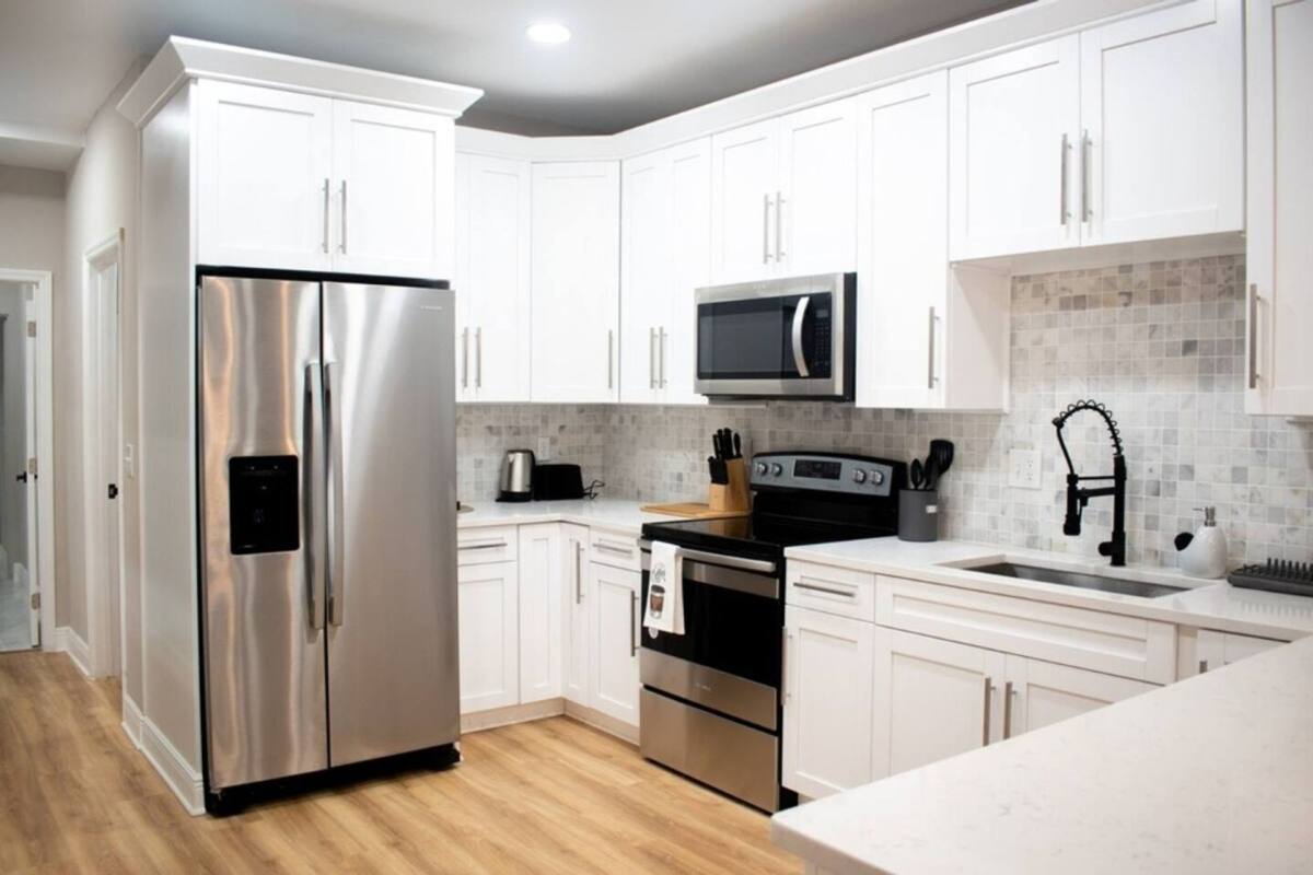 Apartment for rent at 3601 N 13th St, Tampa, FL 33605