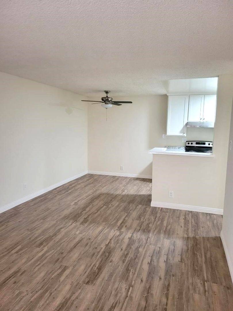 Apartment for rent at 3503 Linden Ave, Long Beach, CA 90807