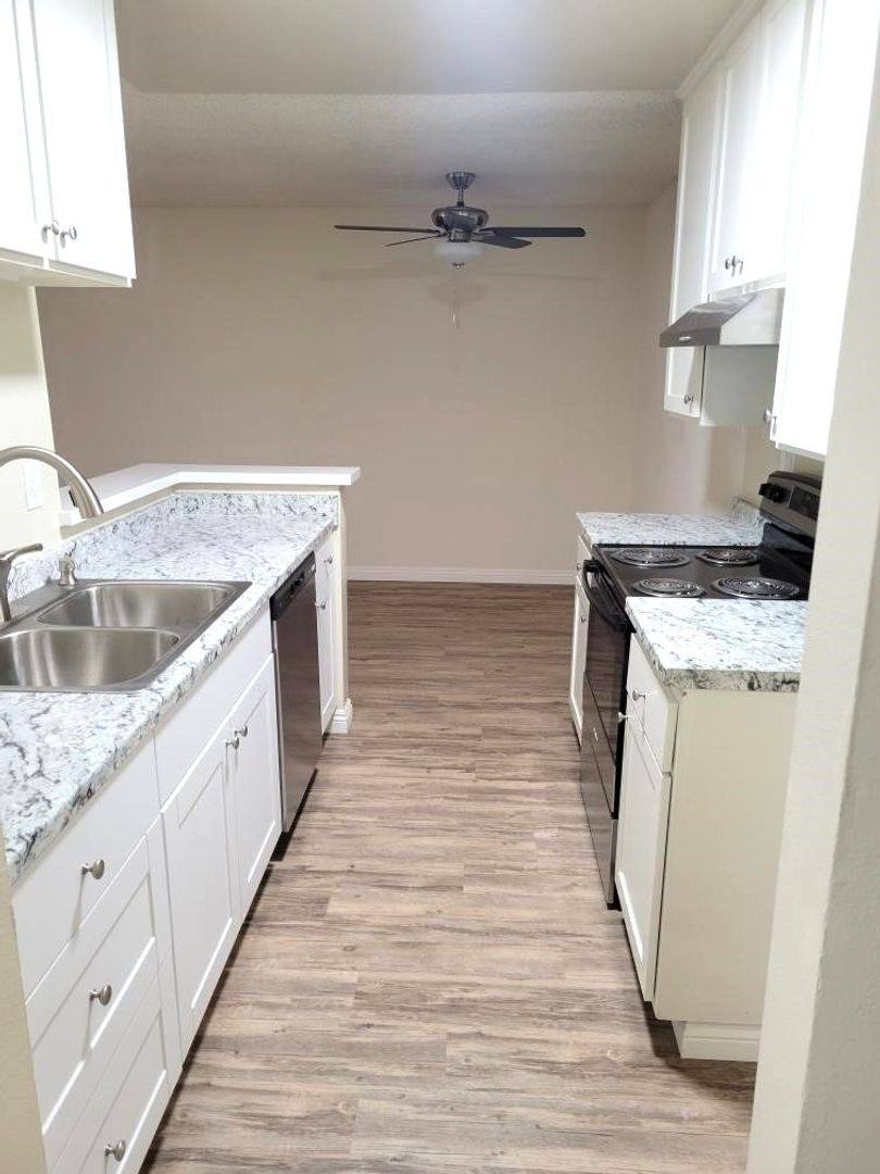 Apartment for rent at 3503 Linden Ave, Long Beach, CA 90807