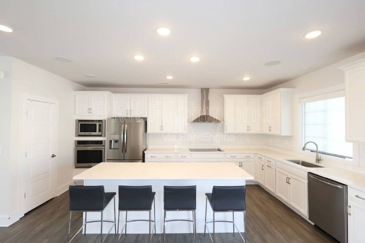 Apartment for rent at 4340 Bon Secours Parkway #B, Henrico, VA 23233