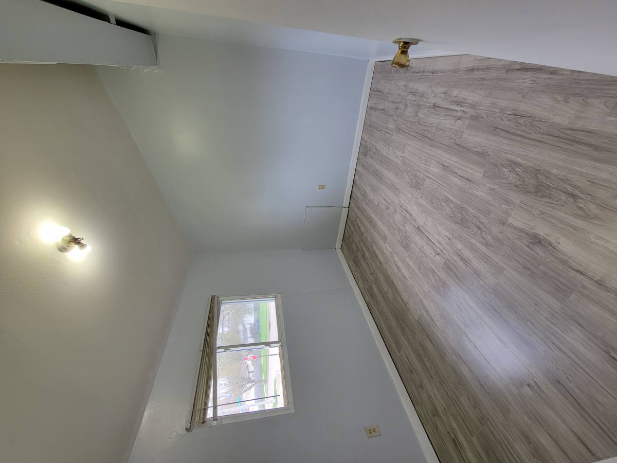 Apartment for rent at 1331-1333 Thurston St #1325, Akron, OH 44320