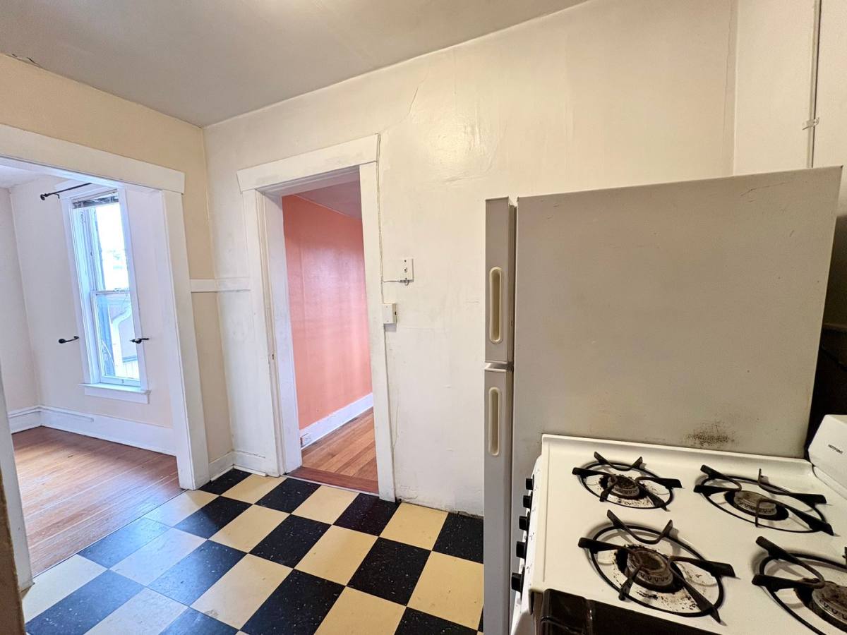 Apartment for rent at 322 N G St, Tacoma, WA 98403