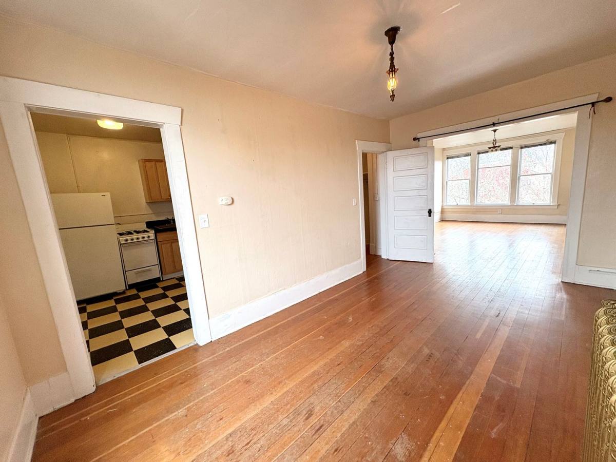 Apartment for rent at 322 N G St, Tacoma, WA 98403