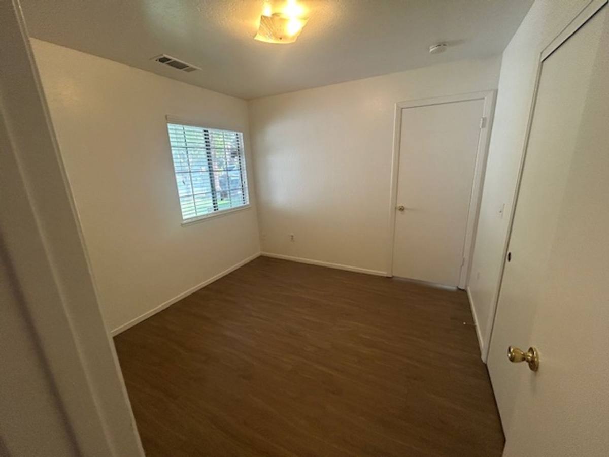 House for rent at 1231 W Whispering Pines Court, Visalia, CA 93277