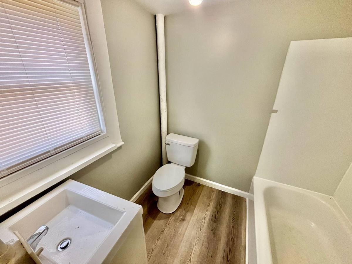 House for rent at 212 N 25th St, Louisville, KY 40212