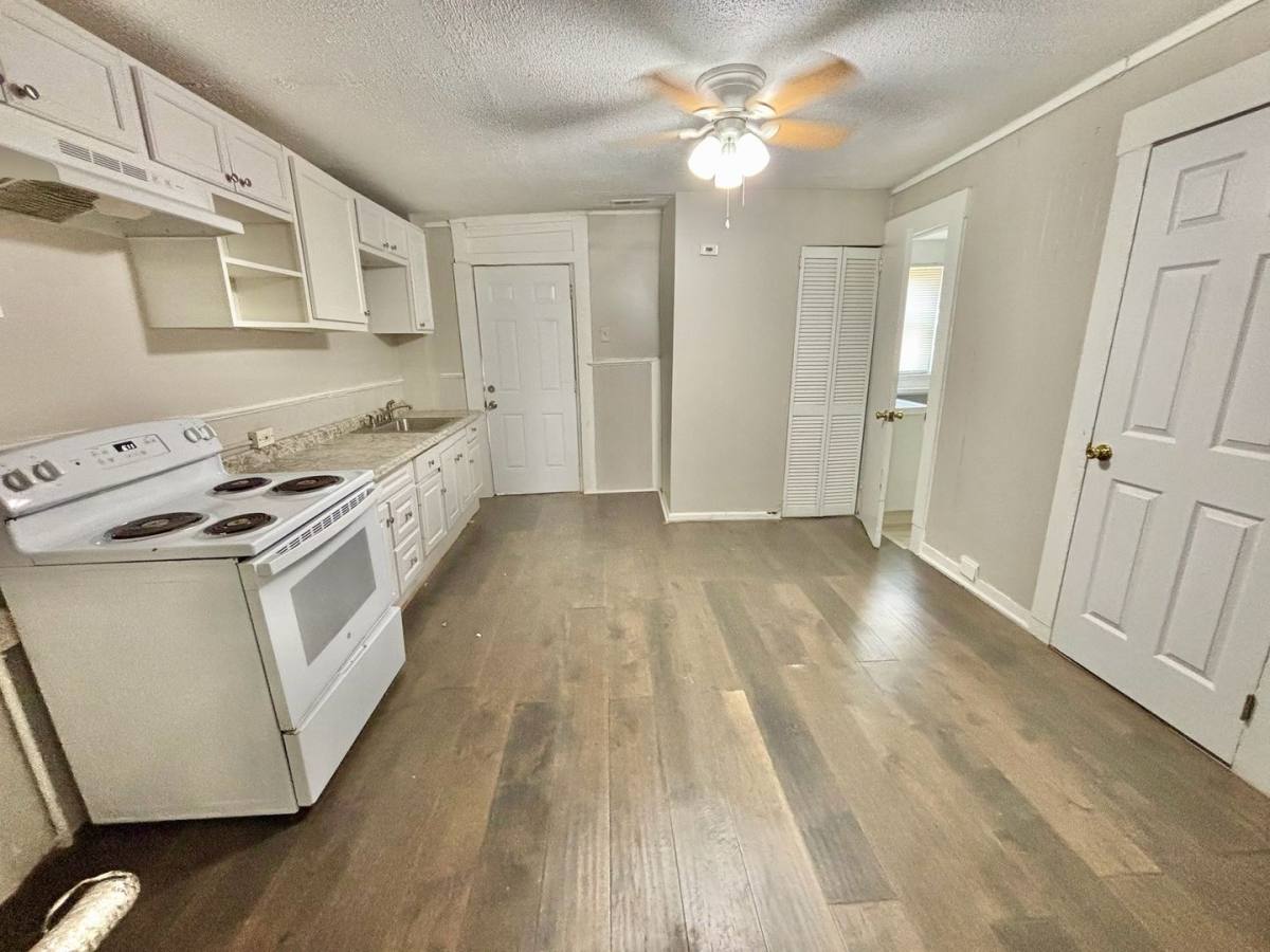 House for rent at 212 N 25th St, Louisville, KY 40212