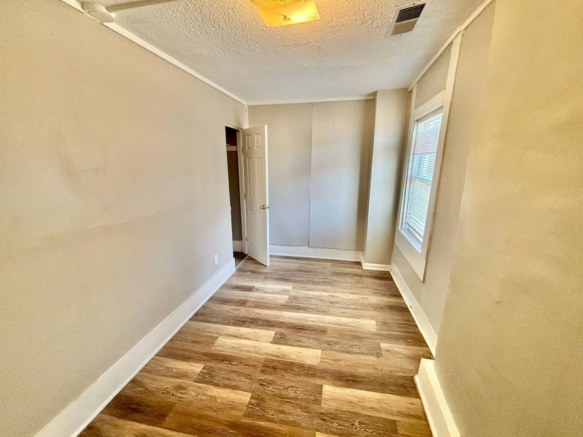 House for rent at 212 N 25th St, Louisville, KY 40212