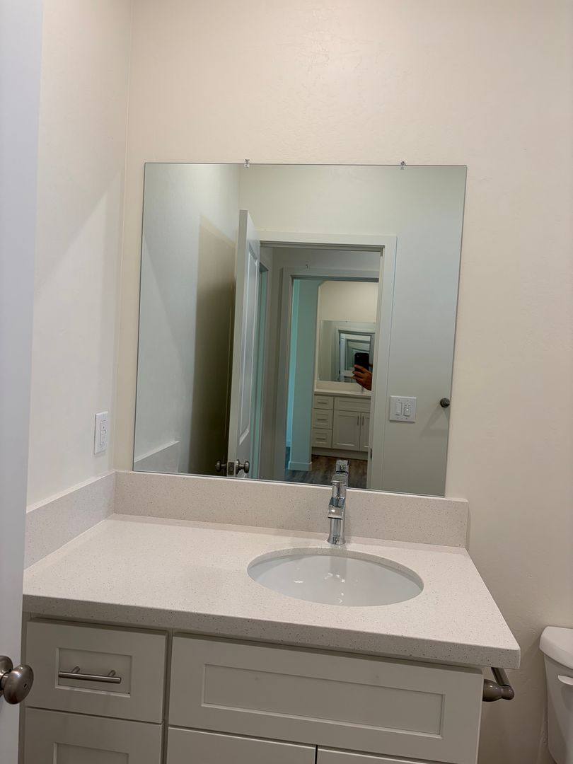 Apartment for rent at 6011 Cougar Trail, Bakersfield, CA 93306