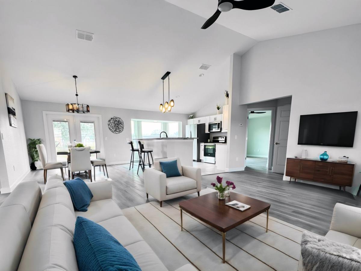 House for rent at 2575 SE 75th Blvd, Bushnell, FL 33513