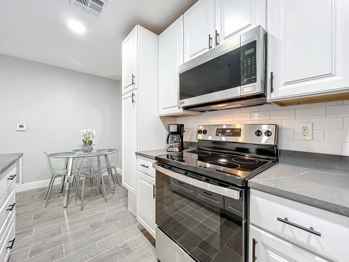 Condo for rent at 4352 S Kirkman Rd #1203, Orlando, FL 32811
