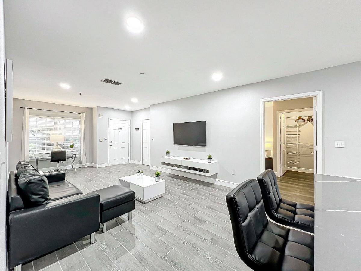 Condo for rent at 4352 S Kirkman Rd #1203, Orlando, FL 32811