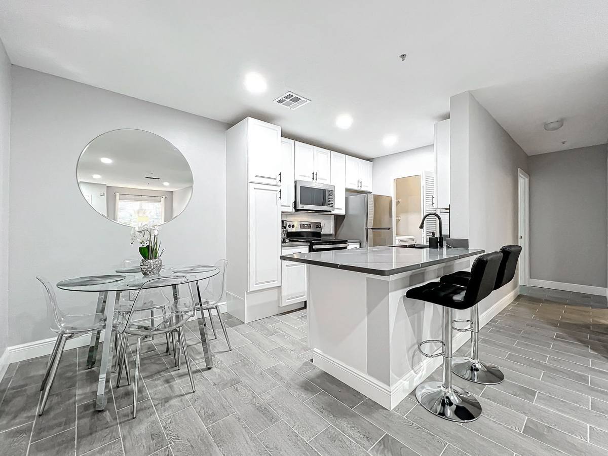 Condo for rent at 4352 S Kirkman Rd #1203, Orlando, FL 32811