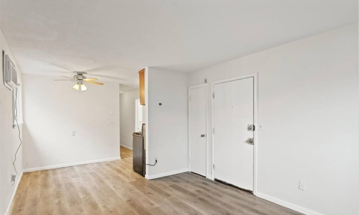 Apartment for rent at 2818 E 31st St, Minneapolis, MN 55406