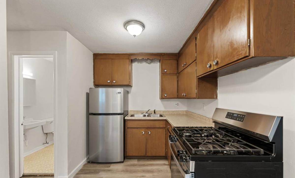 Apartment for rent at 2818 E 31st St, Minneapolis, MN 55406
