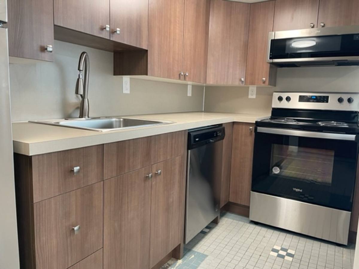 Apartment for rent at 1517 Franklin St, Bellingham, WA 98225