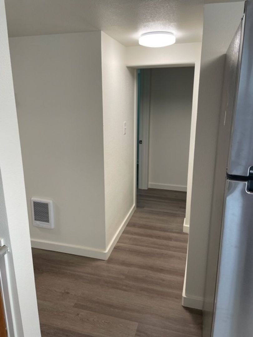 Apartment for rent at 1517 Franklin St, Bellingham, WA 98225