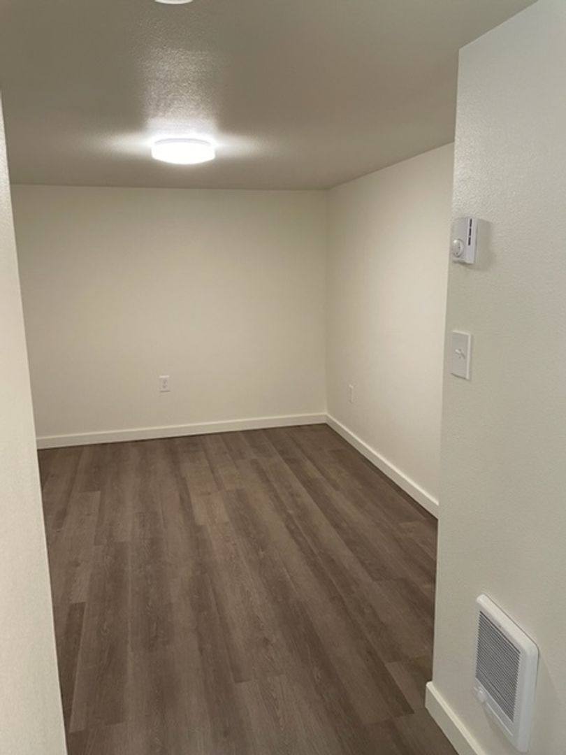 Apartment for rent at 1517 Franklin St, Bellingham, WA 98225