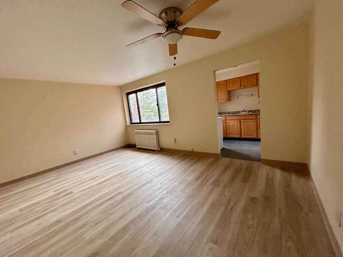 Apartment for rent at 6301 Fifth Ave, Pittsburgh, PA 15206