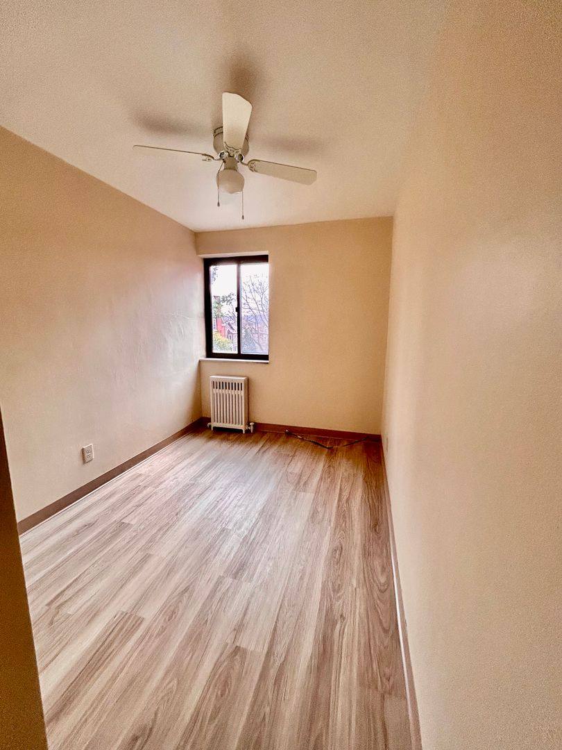 Apartment for rent at 6301 Fifth Ave, Pittsburgh, PA 15206