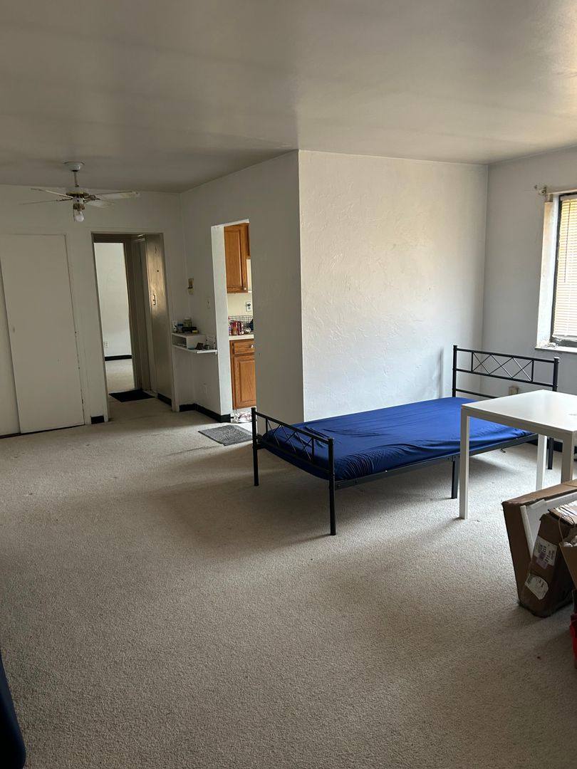 Apartment for rent at 6301 Fifth Ave, Pittsburgh, PA 15206