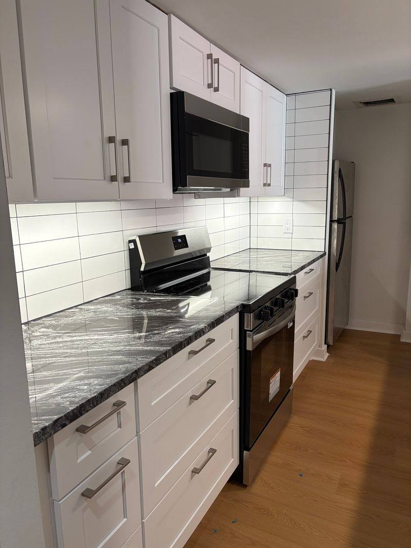 Apartment for rent at 24-30 S Bank St, Philadelphia, PA 19106