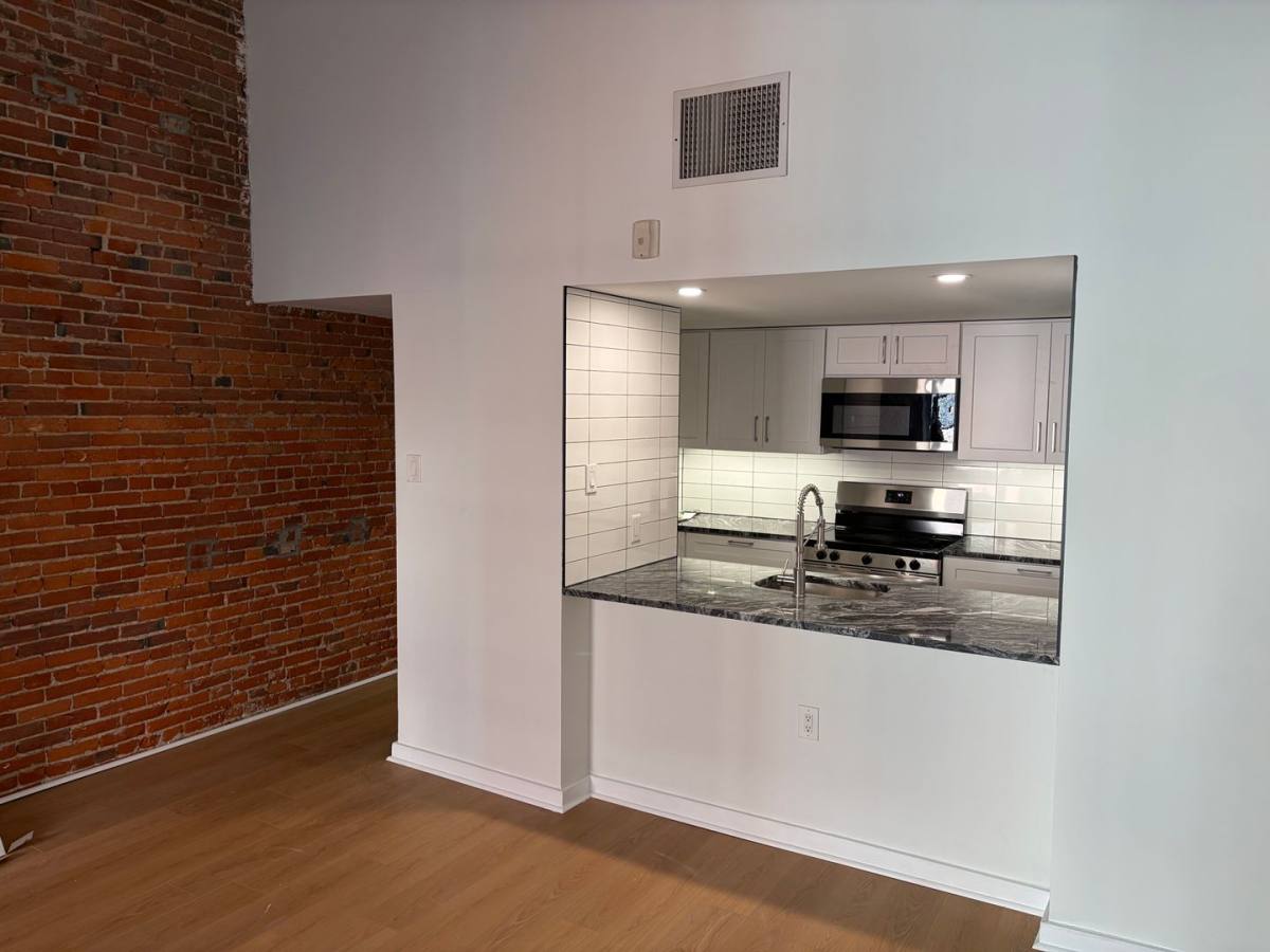 Apartment for rent at 24-30 S Bank St, Philadelphia, PA 19106
