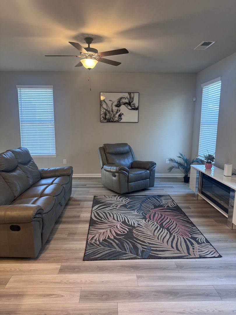 House for rent at 11568 Winston Dr, Hampton, GA 30228