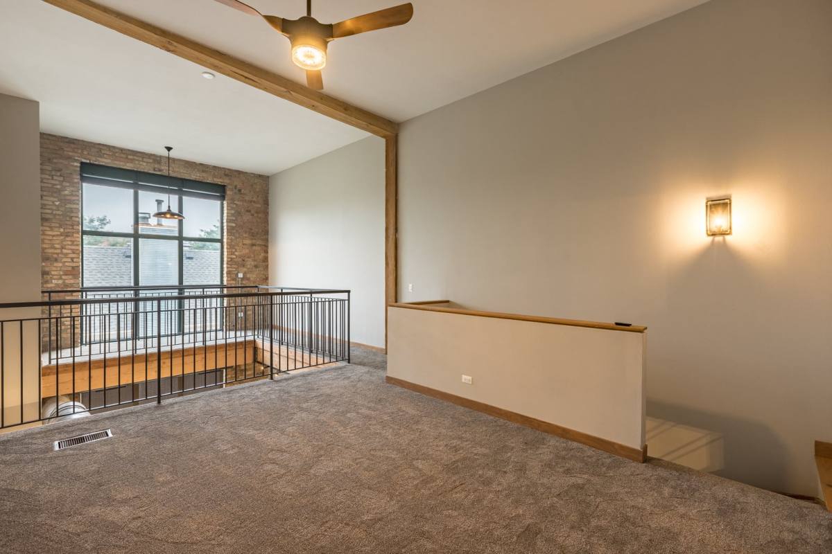 Apartment for rent at 3110 N Sheffield Ave #2O1, Chicago, IL 60657