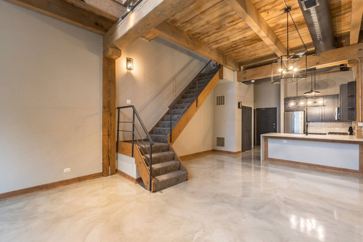 Apartment for rent at 3110 N Sheffield Ave #2O1, Chicago, IL 60657