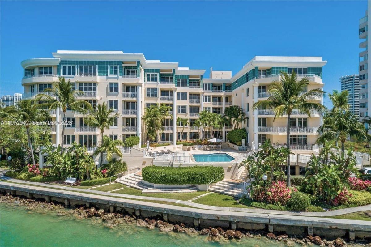 Apartment for rent at 1 Century Lane #310, Miami Beach, FL 33139