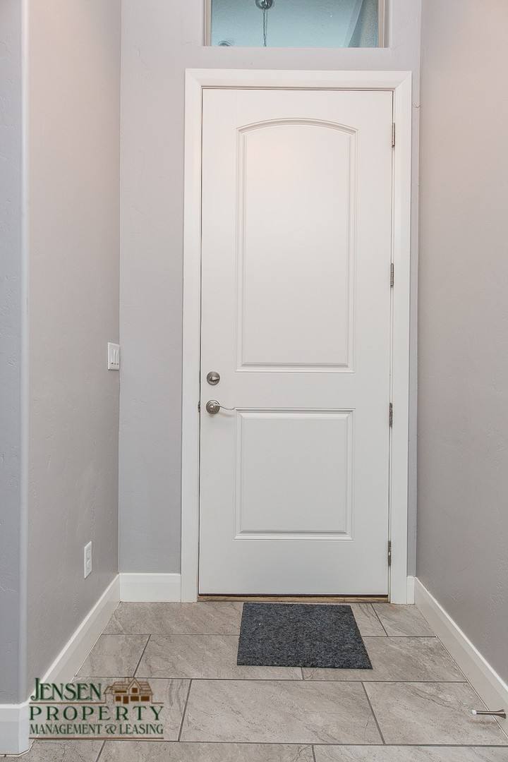House for rent at 123 N 400 W, Hurricane, UT 84737