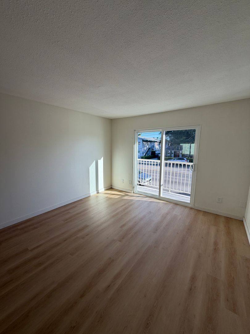 Apartment for rent at 12357-12359 Oxnard St, North Hollywood, CA 91606