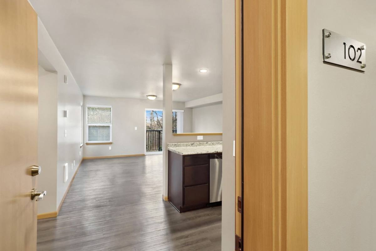 Apartment for rent at 545 E Kellogg Rd, Bellingham, WA 98226