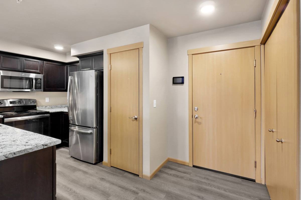 Apartment for rent at 545 E Kellogg Rd, Bellingham, WA 98226
