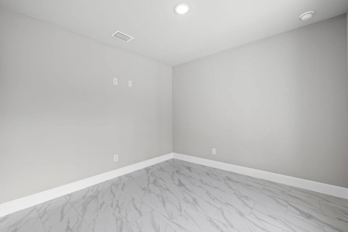 Apartment for rent at 2213 Kenneth Ave S, Lehigh Acres, FL 33973