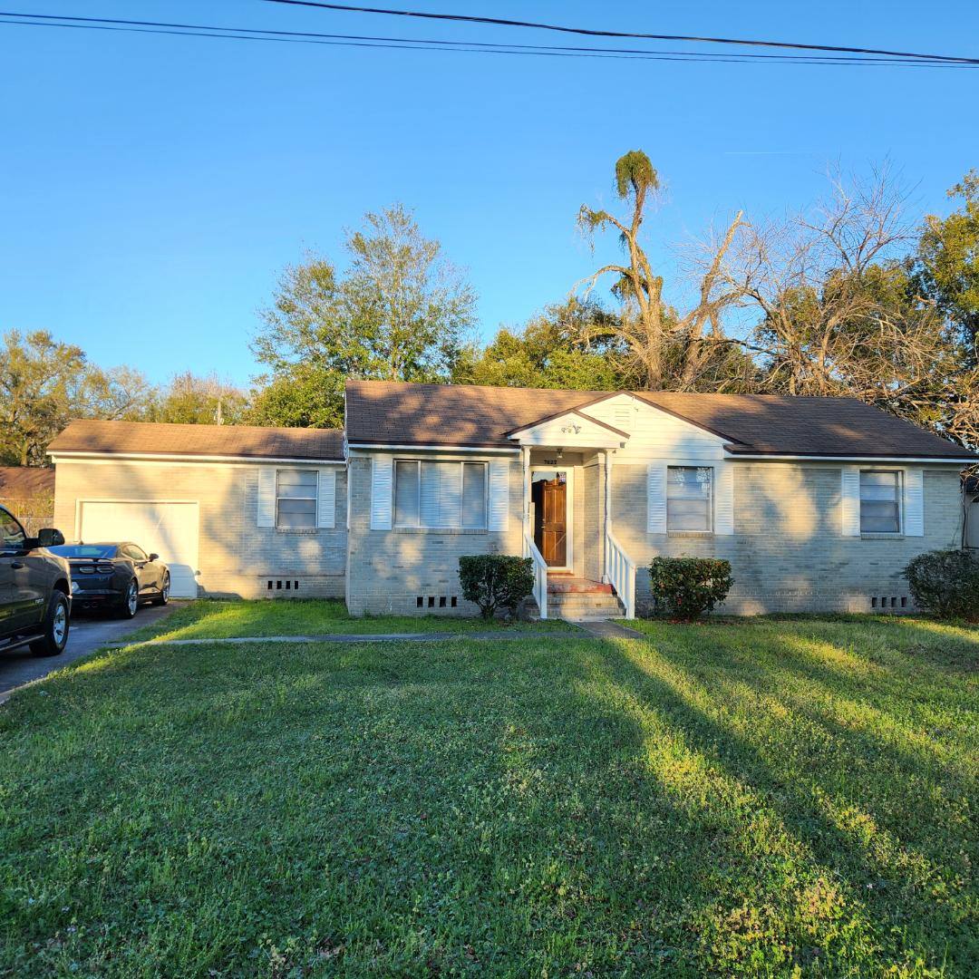 House for rent at 7927 Reid Ave, Jacksonville, FL 32208