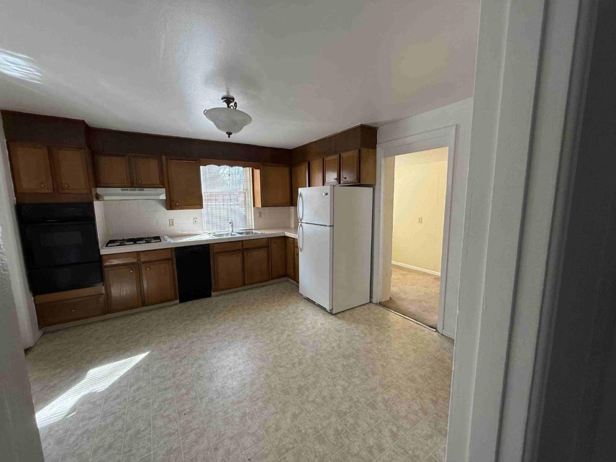 Apartment for rent at 1145 N Clarkson St #1, Denver, CO 80218