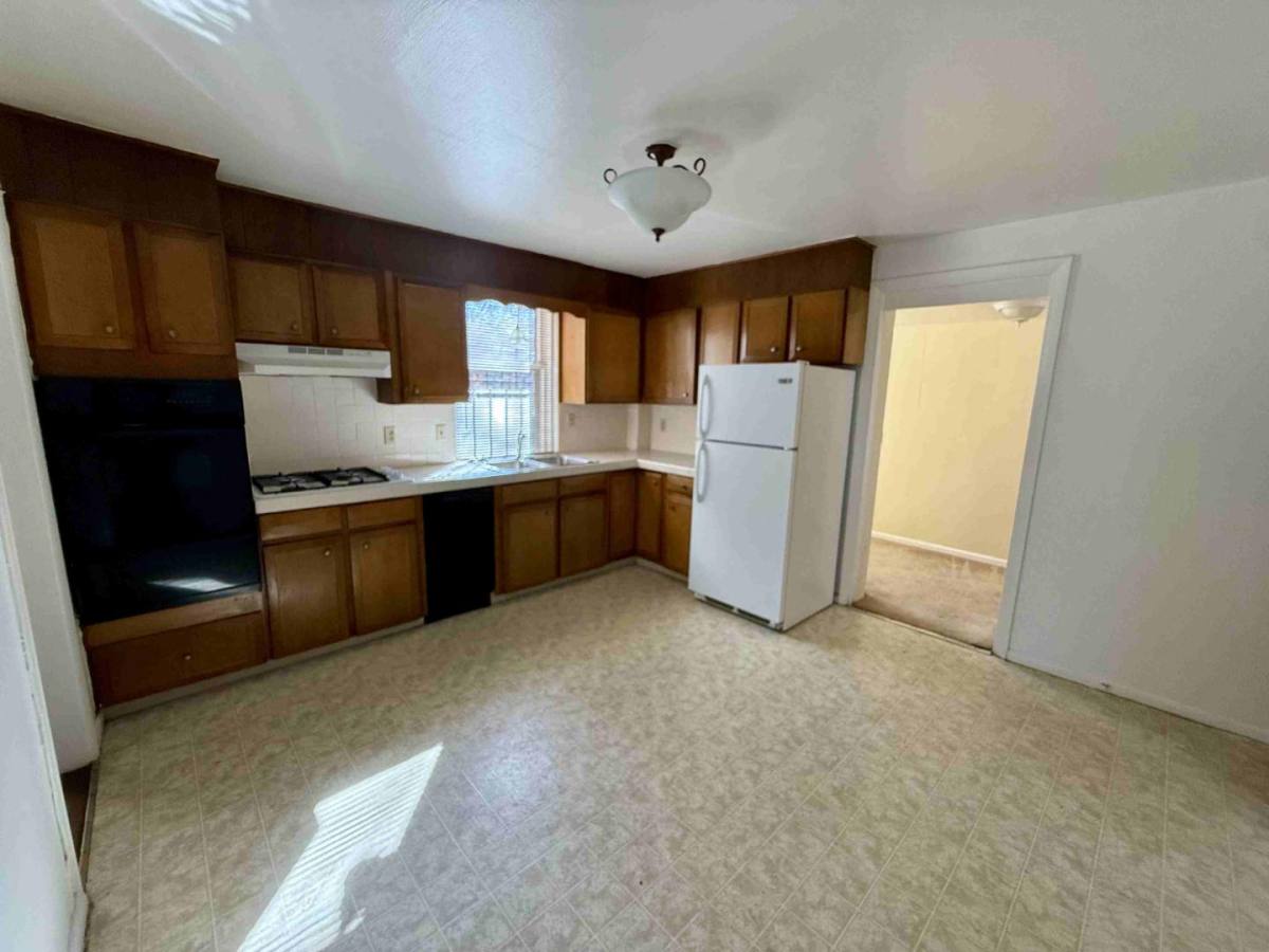 Apartment for rent at 1145 N Clarkson St #1, Denver, CO 80218