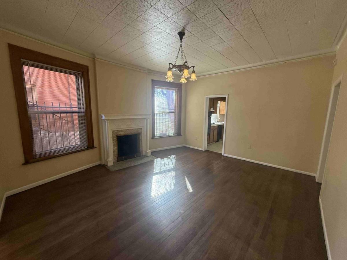 Apartment for rent at 1145 N Clarkson St #1, Denver, CO 80218