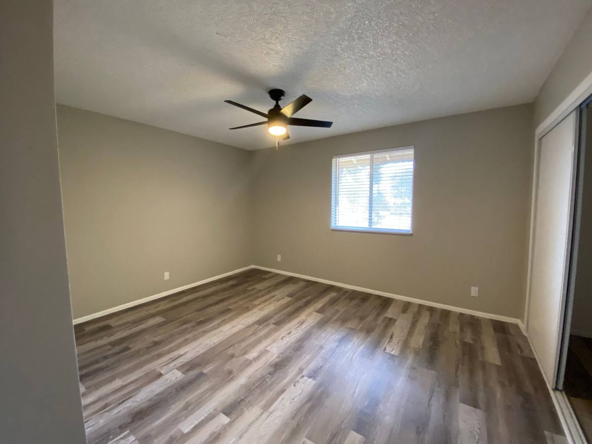 Townhouse for rent at 6243 & 6249 E Greenway Circle, Mesa, AZ 85205