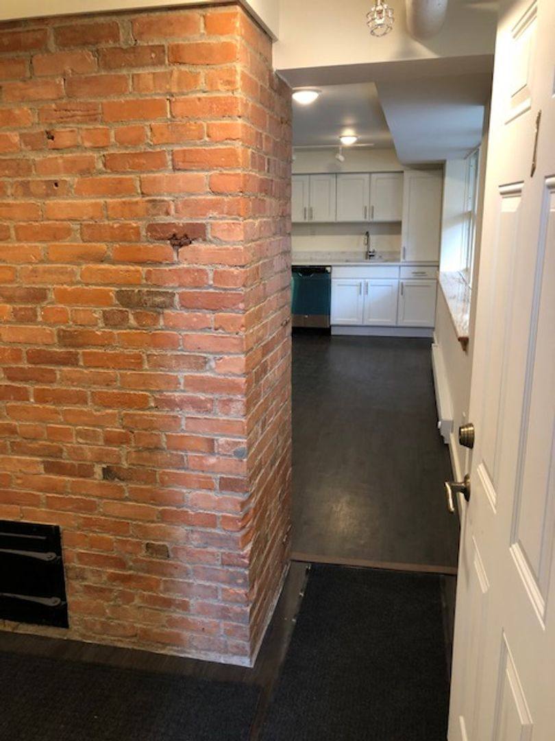 Apartment for rent at 306 N Cayuga St #1A, Ithaca, NY 14850