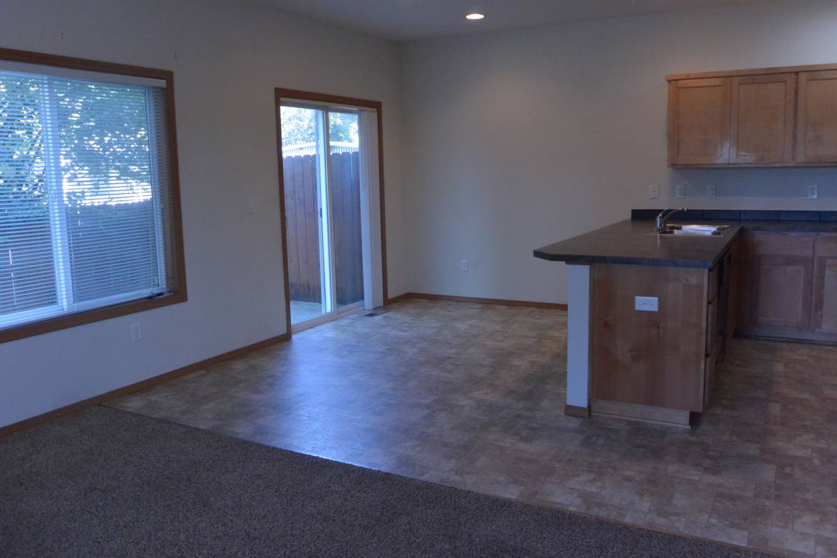 Townhouse for rent at 4825 NE 124th Court, Vancouver, WA 98682