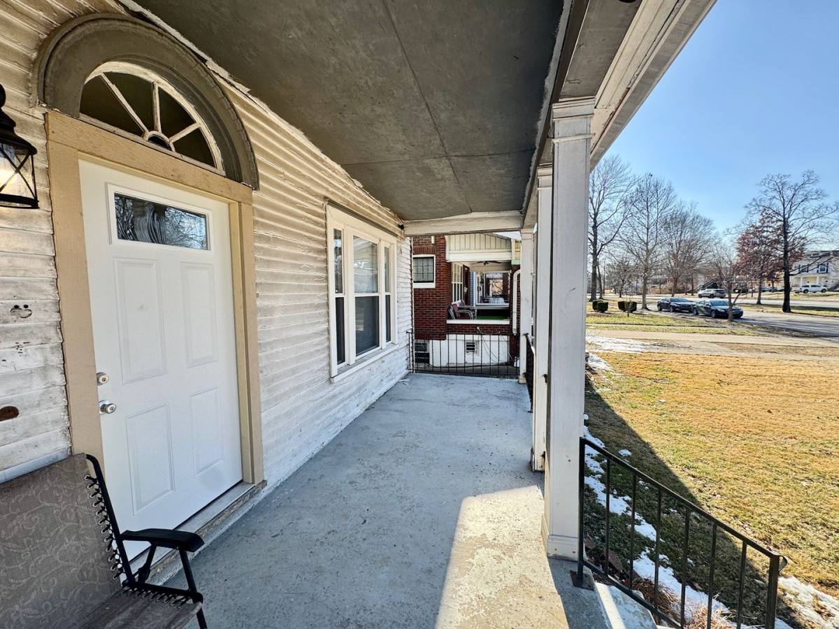 Apartment for rent at 4725 Southern Parkway, Louisville, KY 40214