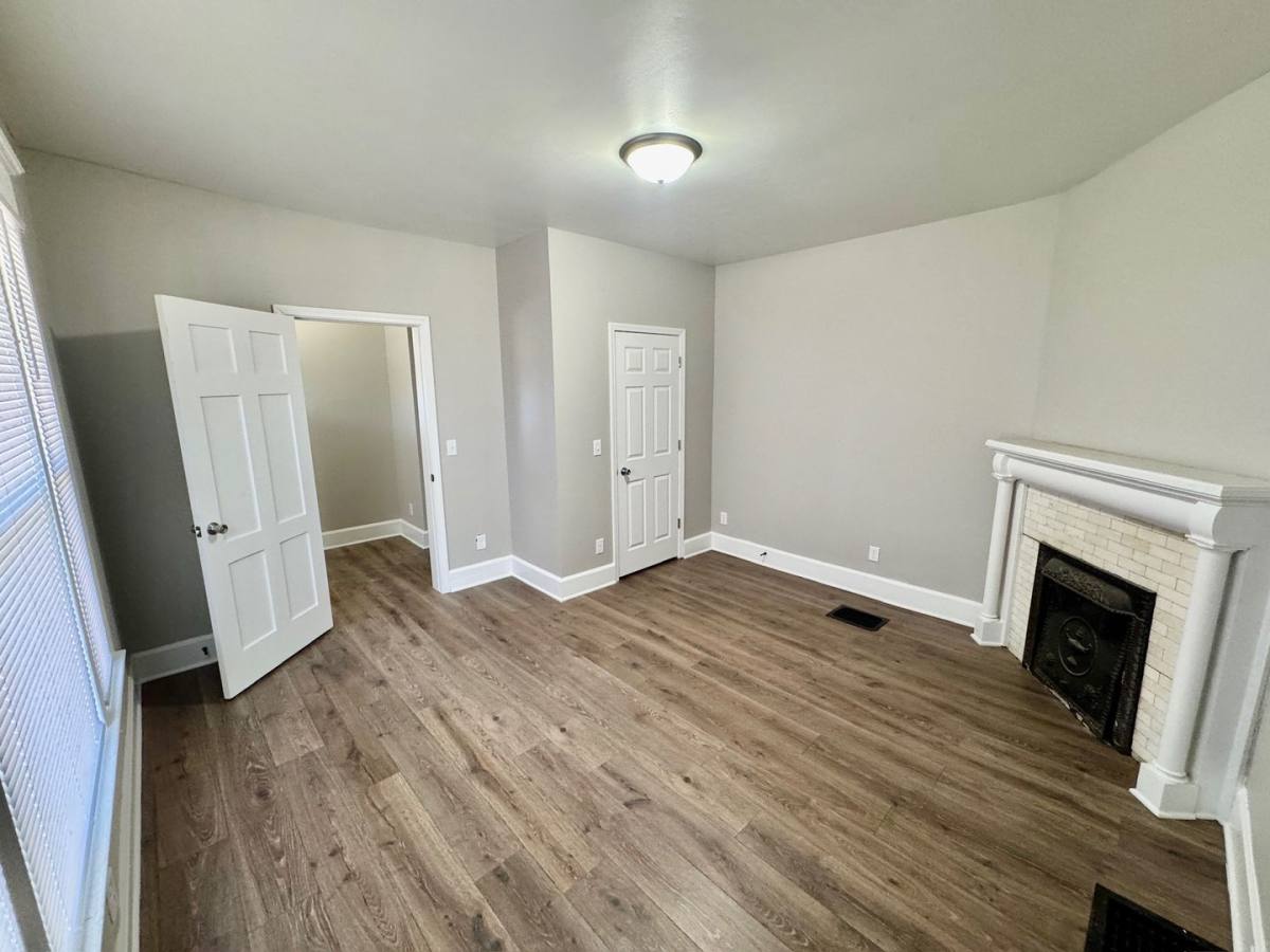 Apartment for rent at 4725 Southern Parkway, Louisville, KY 40214